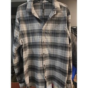 Lululemon Mens XXL Plaid Button Up Long Sleeve Shirt Casual Comfort Black White